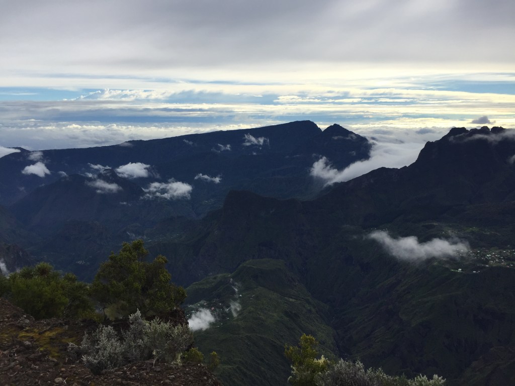 vivre à la réunion avantages inconvénients
